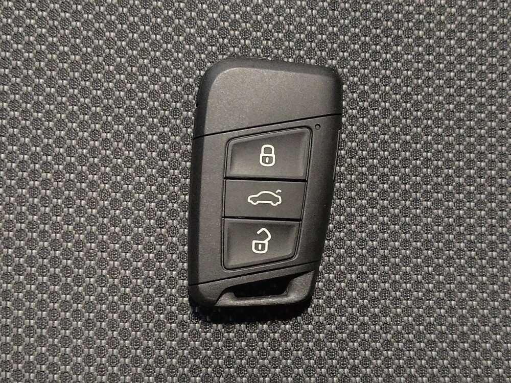 2022 Volkswagen Taos in Kissimmee, FL 34744 - 18123974 32