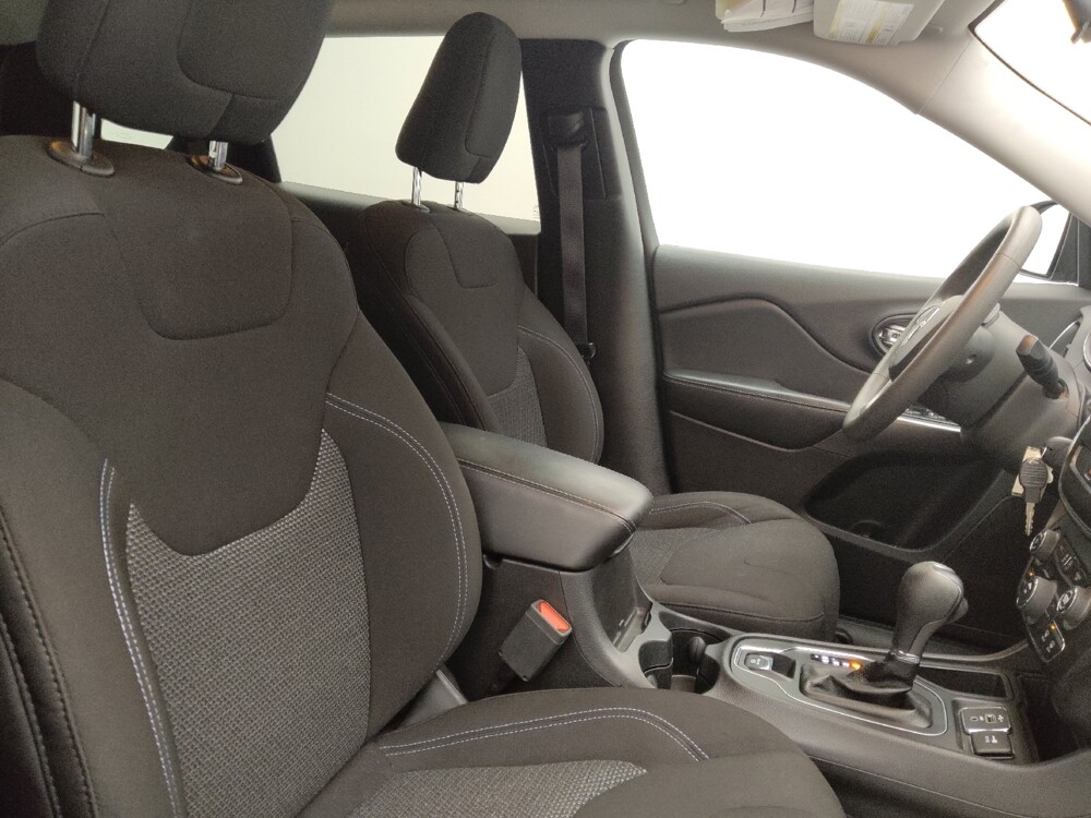 2020 Jeep Cherokee in Raleigh, NC 27604 - 18123980 21