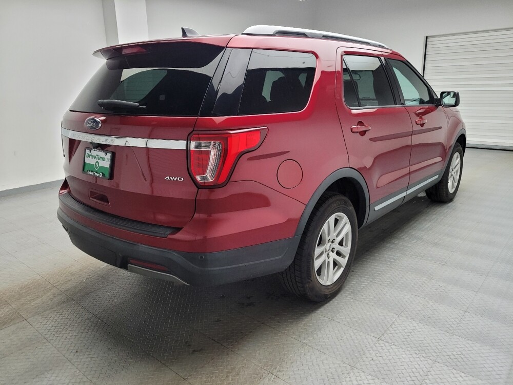 2019 Ford Explorer in Taylor, MI 48180 - 18123982 9