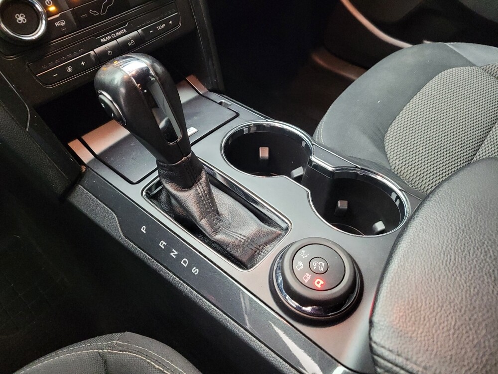 2019 Ford Explorer in Taylor, MI 48180 - 18123982 26