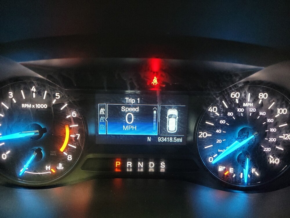 2019 Ford Explorer in Taylor, MI 48180 - 18123982 23