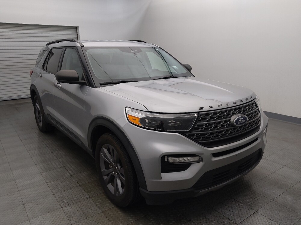 2021 Ford Explorer in Houston, TX 77074 - 18123985 13