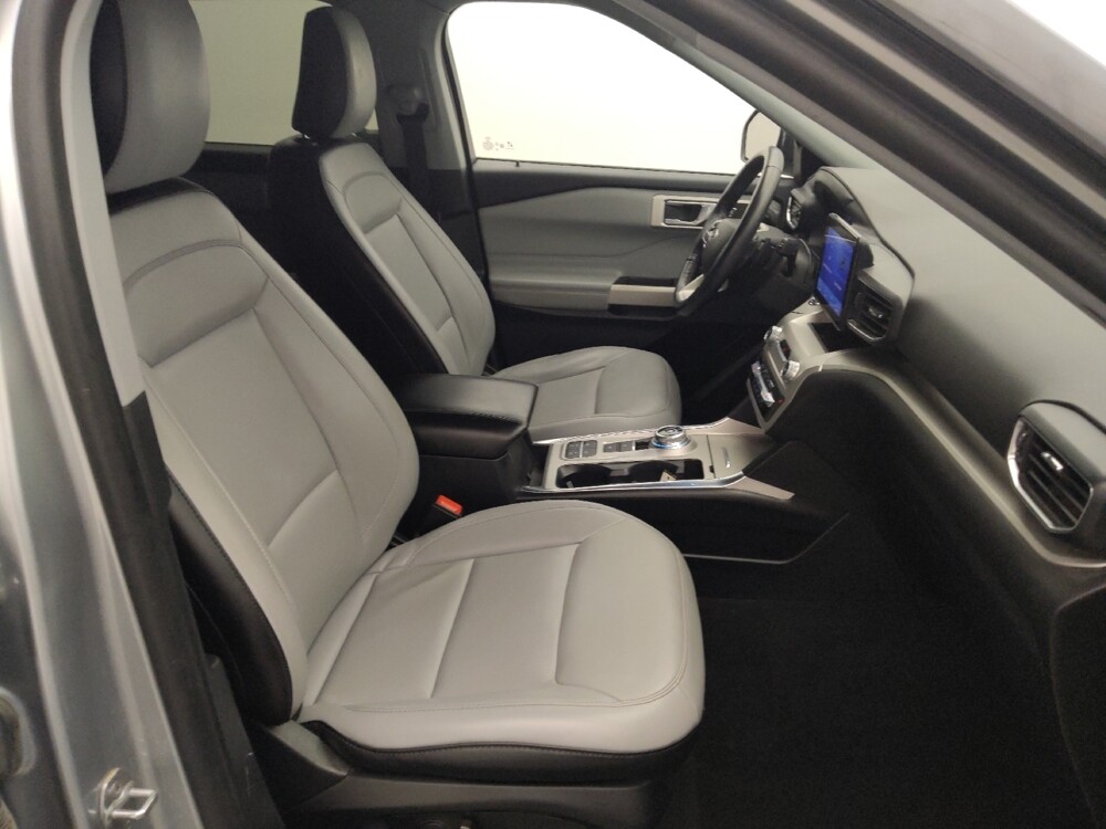 2021 Ford Explorer in Houston, TX 77074 - 18123985 21