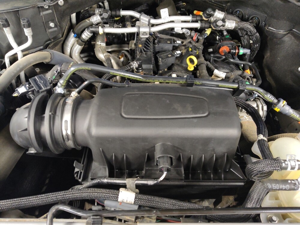 2021 Ford Explorer in Houston, TX 77074 - 18123985 30