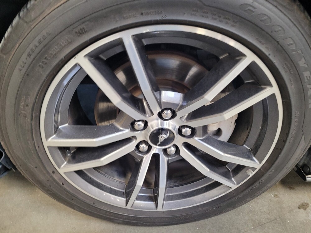 2017 Ford Mustang in Riverside, CA 92504 - 18123987 31