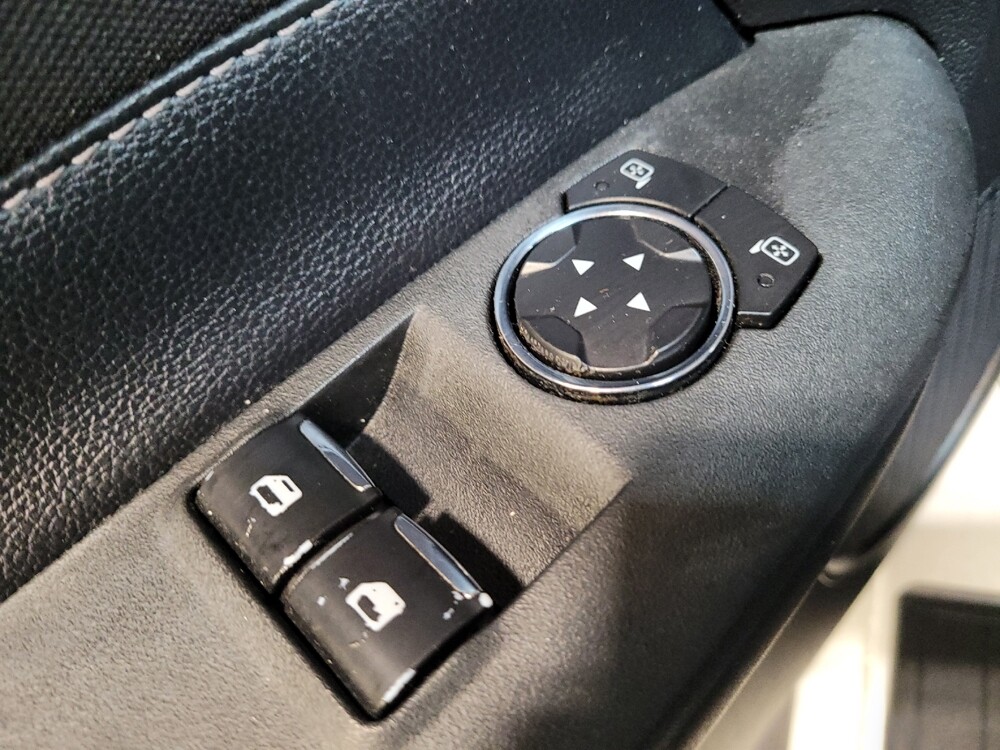 2017 Ford Mustang in Riverside, CA 92504 - 18123987 27