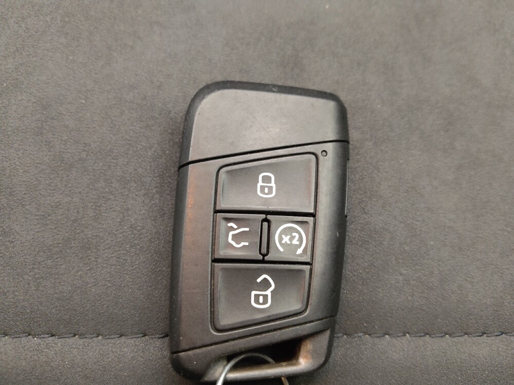 2024 Volkswagen Taos in Albuquerque, NM 87113 - 18123990 32