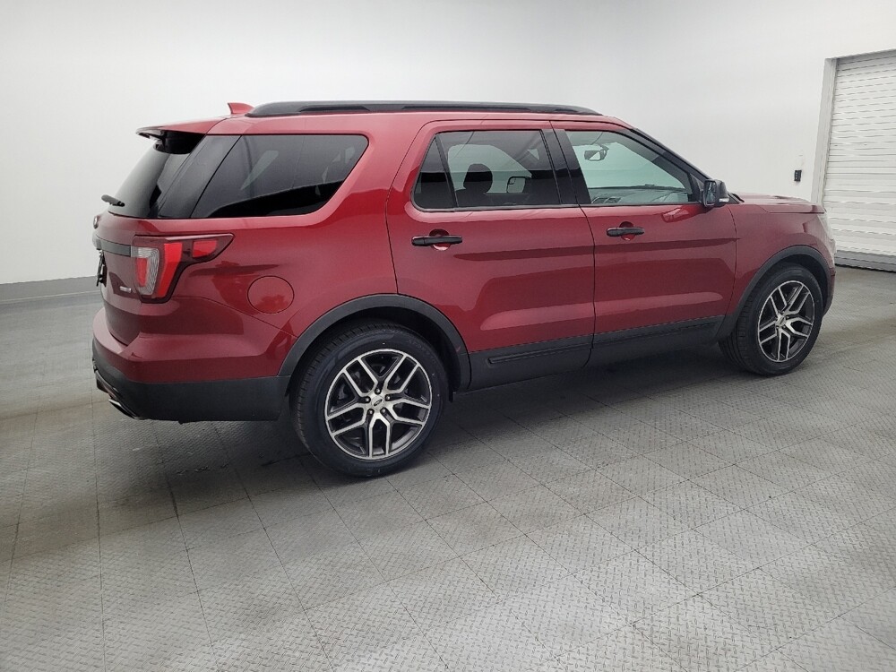 2017 Ford Explorer in Savannah, GA 31419 - 18123996 10