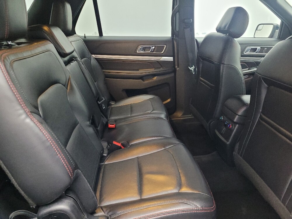 2017 Ford Explorer in Savannah, GA 31419 - 18123996 19