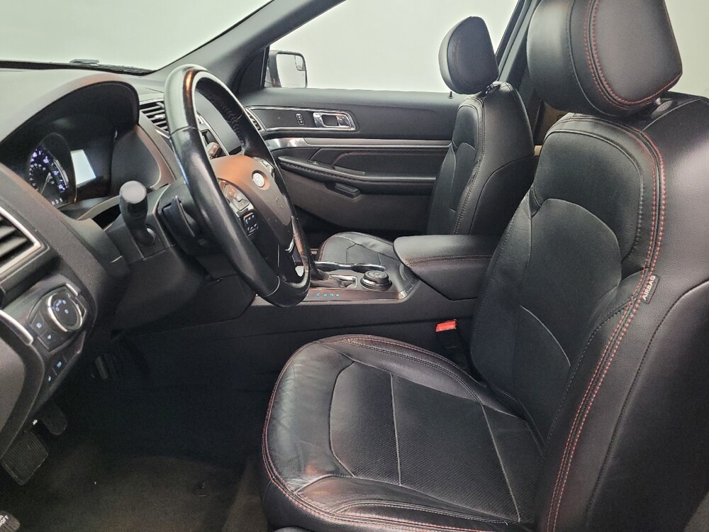 2017 Ford Explorer in Savannah, GA 31419 - 18123996 17