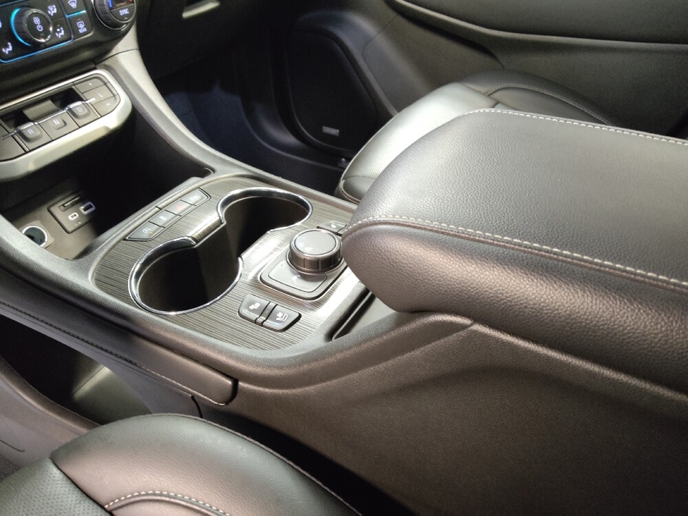 2022 GMC Acadia in Tampa, FL 33619 - 18123999 26