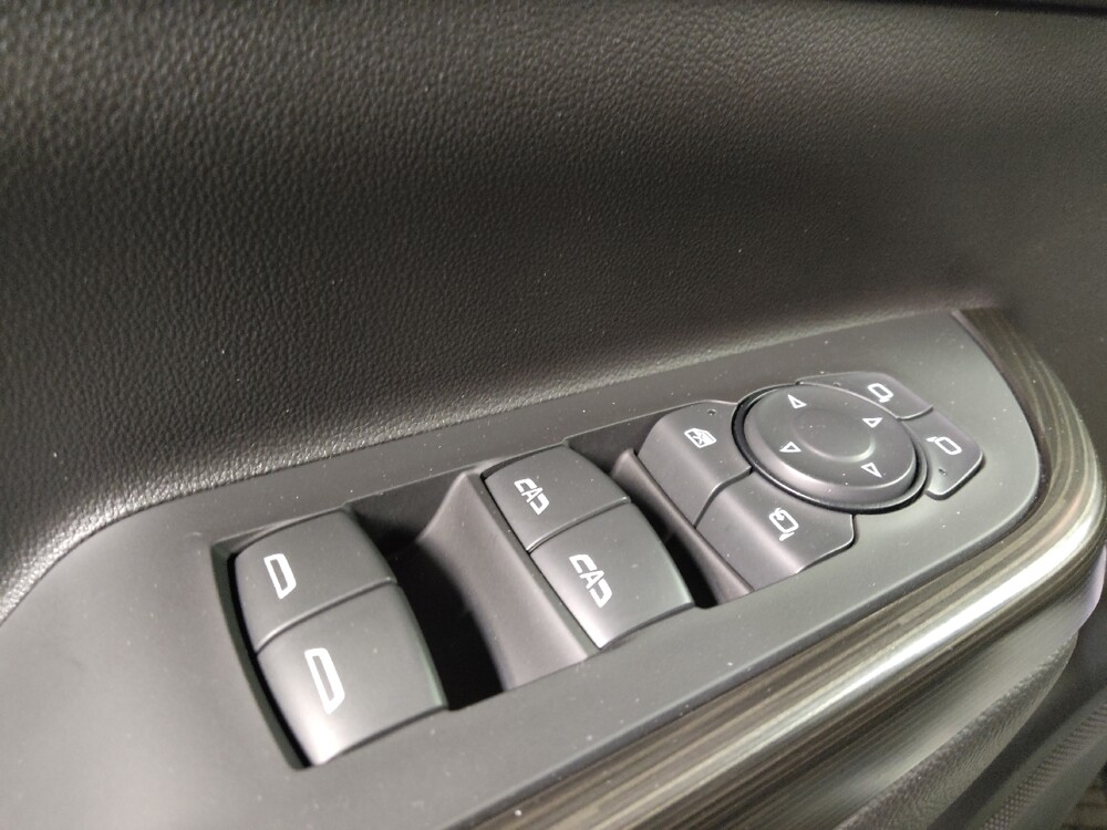 2022 GMC Acadia in Tampa, FL 33619 - 18123999 27