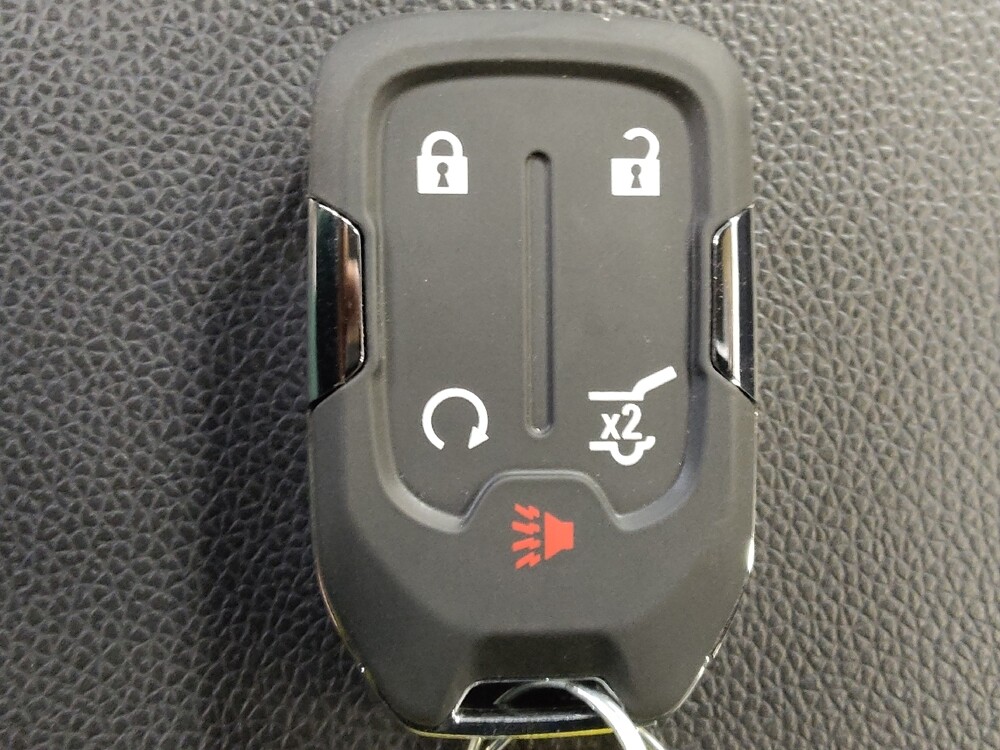 2022 GMC Acadia in Tampa, FL 33619 - 18123999 32