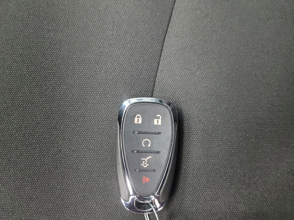 2023 Chevrolet Equinox in Mishawaka, IN 46545 - 18124001 32