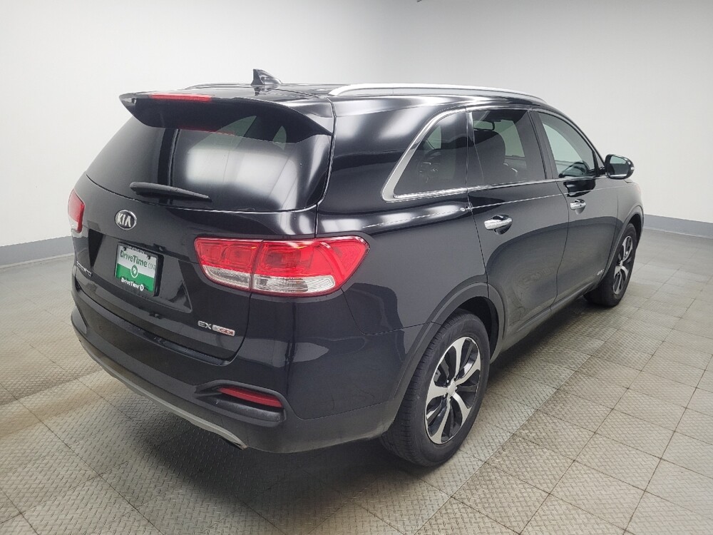 2017 Kia Sorento in Highland, IN 46322 - 18124002 9