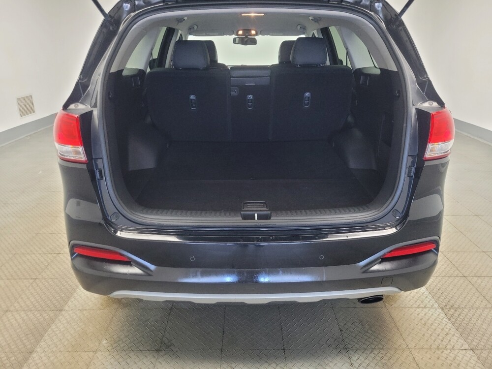 2017 Kia Sorento in Highland, IN 46322 - 18124002 18