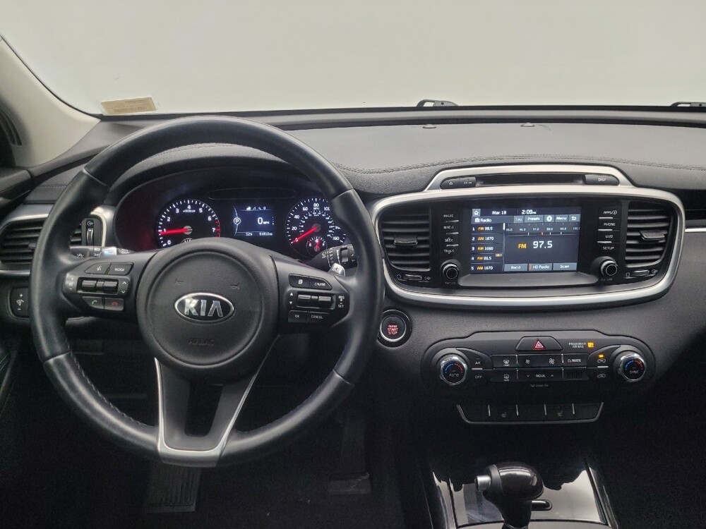 2017 Kia Sorento in Highland, IN 46322 - 18124002 22