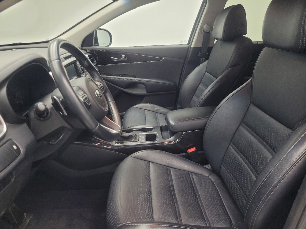 2017 Kia Sorento in Highland, IN 46322 - 18124002 29
