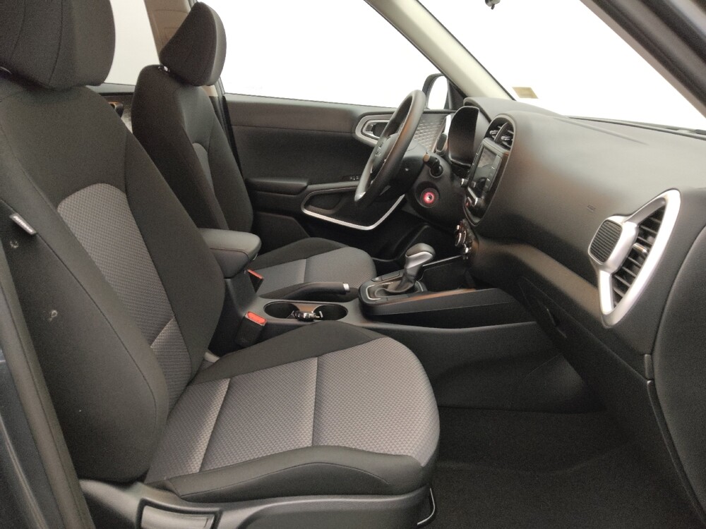 2025 Kia Soul in Savannah, GA 31419 - 18124003 21