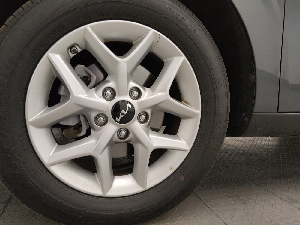 2025 Kia Soul in Savannah, GA 31419 - 18124003 31