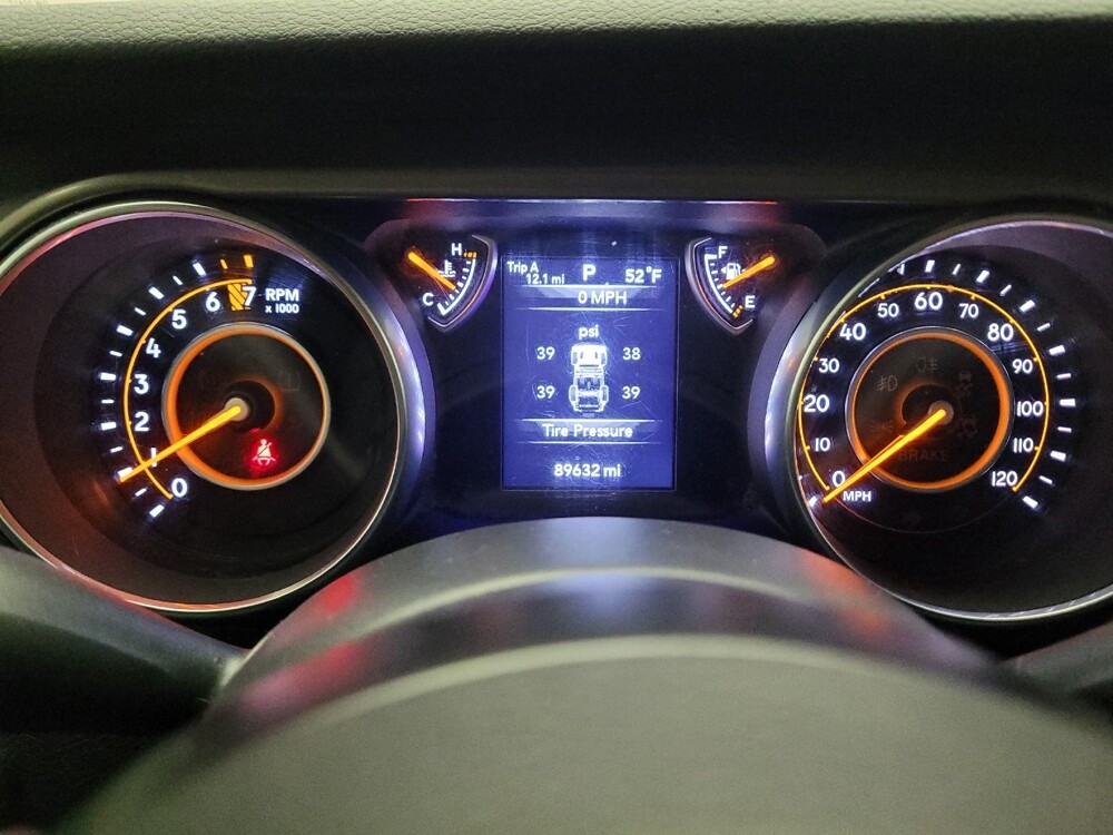 2018 Jeep Wrangler in Downey, CA 90241 - 18124004 23