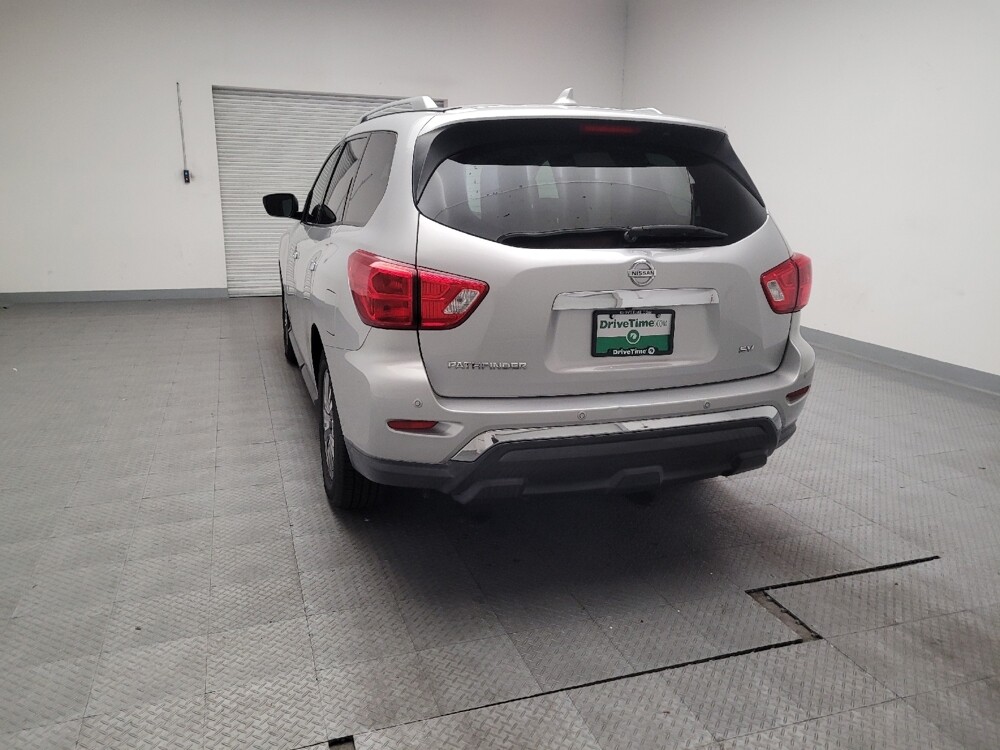 2019 Nissan Pathfinder in Downey, CA 90241 - 18124008 6