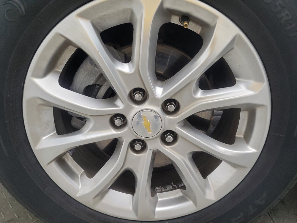 2020 Chevrolet Equinox in Birmingham, AL 35215 - 18124012 31