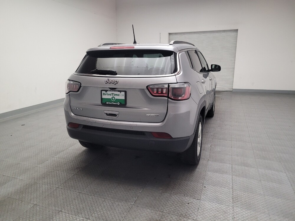 2018 Jeep Compass in Downey, CA 90241 - 18124016 7