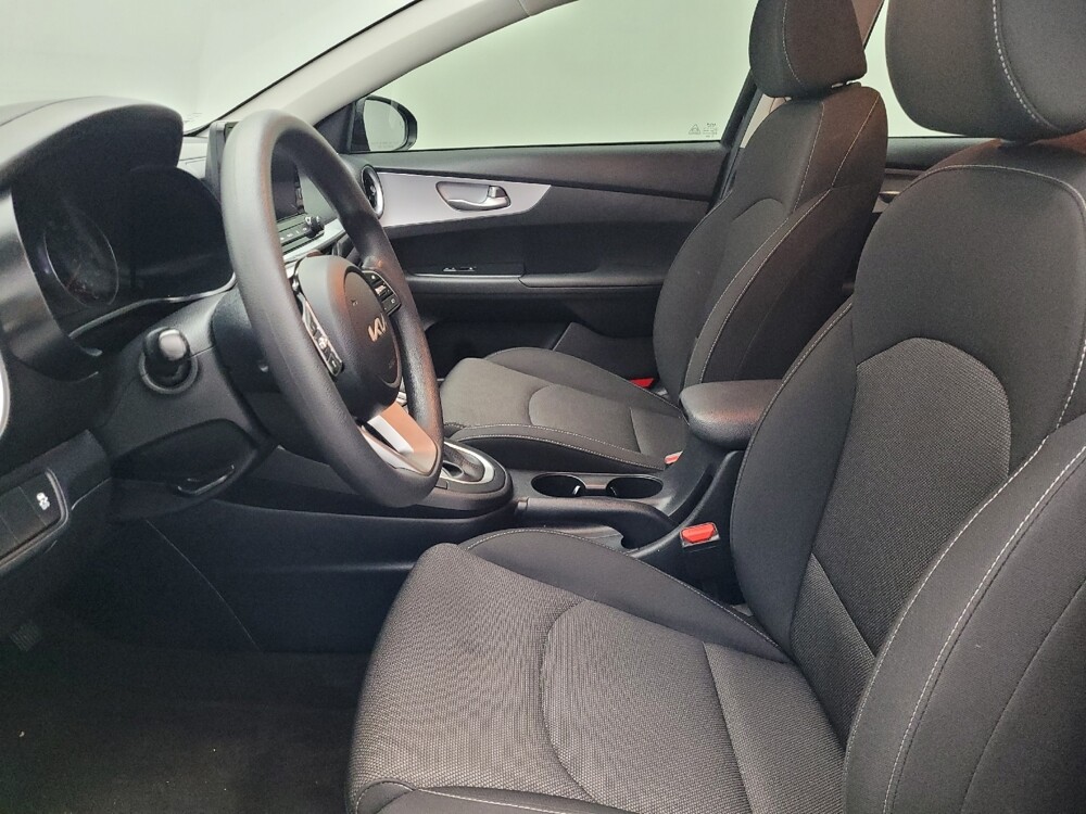 2024 Kia Forte in Ocala, FL 34471 - 18124023 17