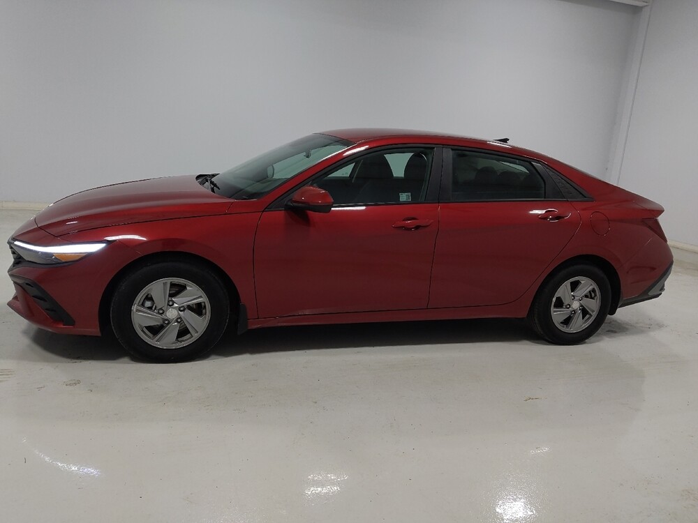 2025 Hyundai Elantra in Columbus, OH 43231 - 18124027 2
