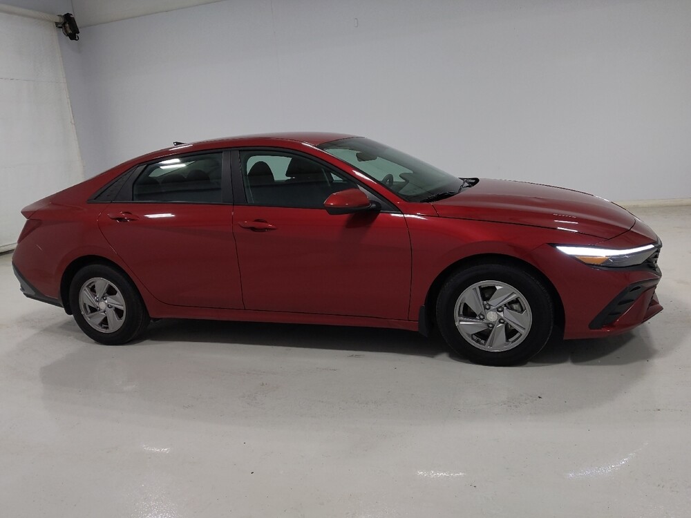 2025 Hyundai Elantra in Columbus, OH 43231 - 18124027 11