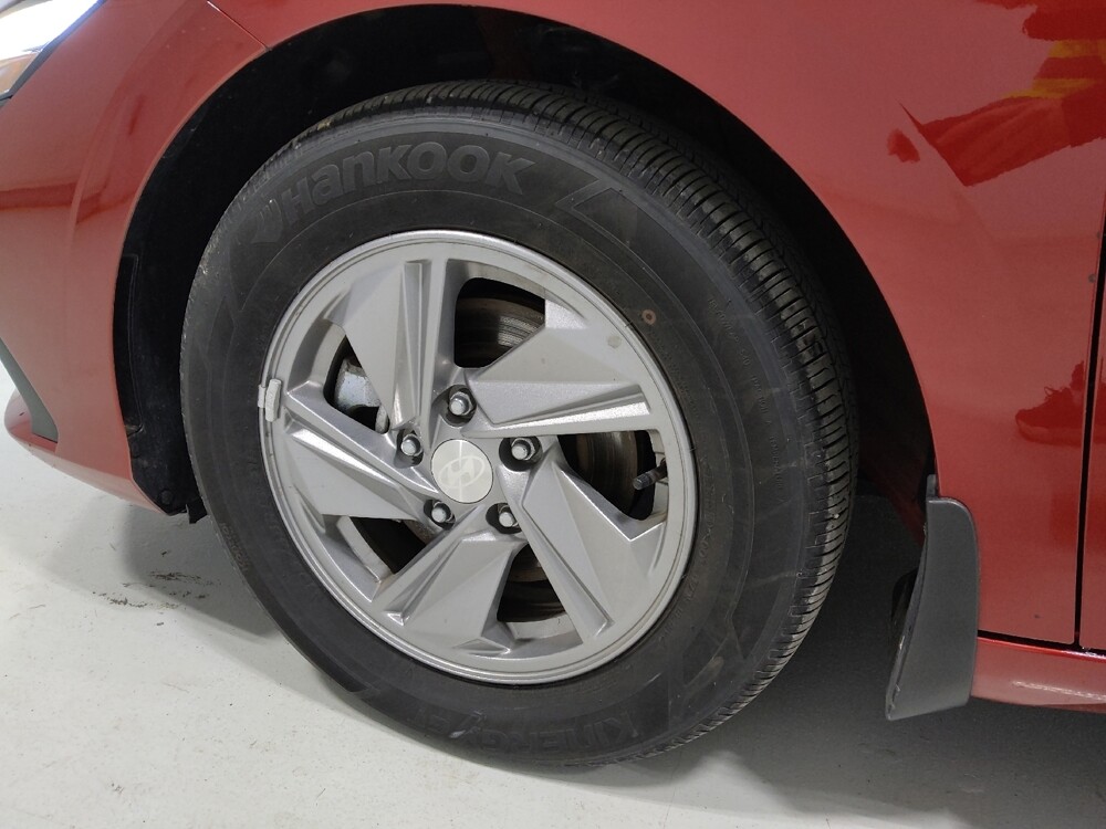 2025 Hyundai Elantra in Columbus, OH 43231 - 18124027 31