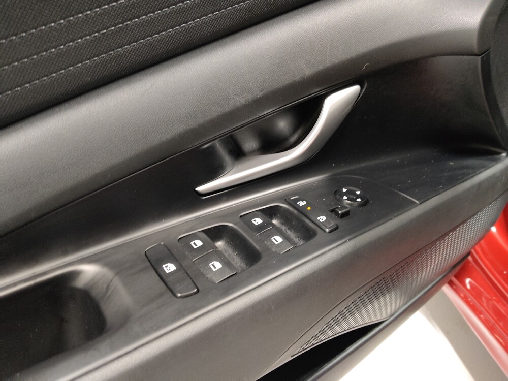 2025 Hyundai Elantra in Columbus, OH 43231 - 18124027 27