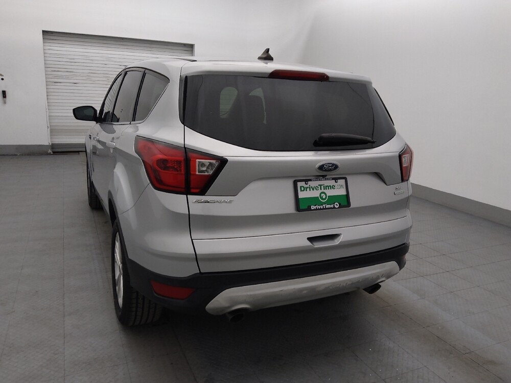 2019 Ford Escape in Lakeland, FL 33815 - 18124041 5