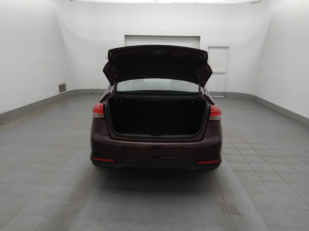 2018 Kia Forte in Tampa, FL 33619 - 18124043 29