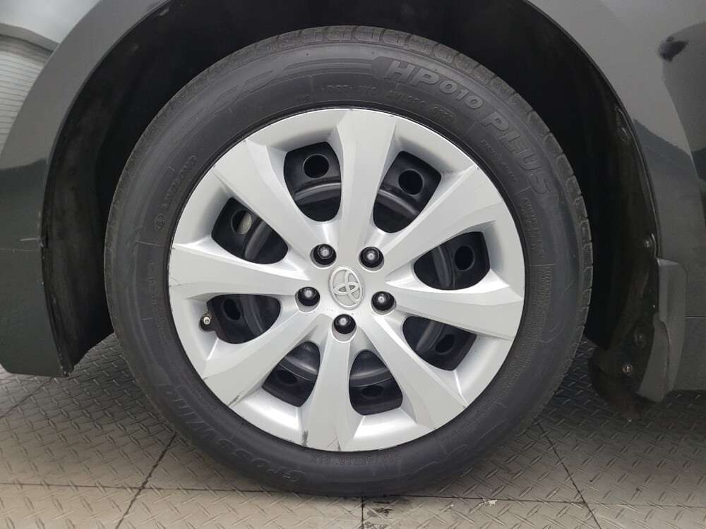 2021 Toyota Corolla in Glendale, AZ 85301 - 18124044 31