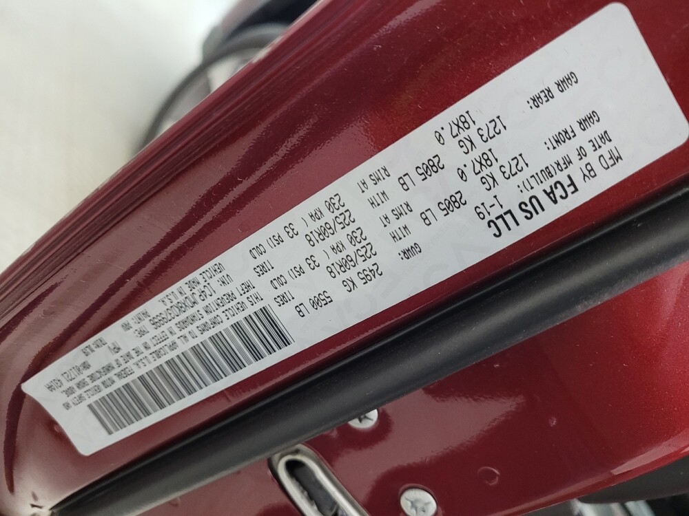 2019 Jeep Cherokee in Eastpointe, MI 48021 - 18124048 33