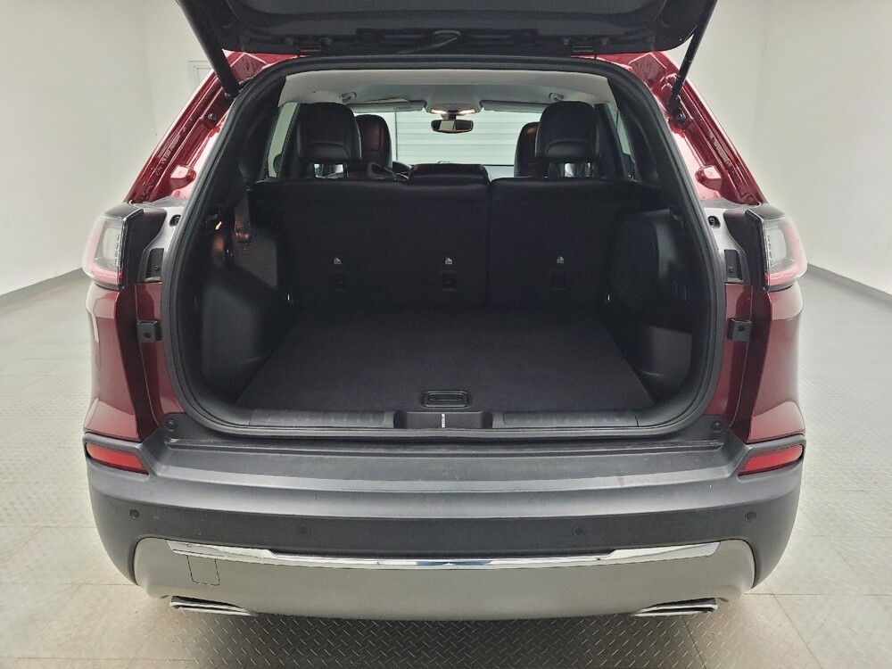 2019 Jeep Cherokee in Eastpointe, MI 48021 - 18124048 29