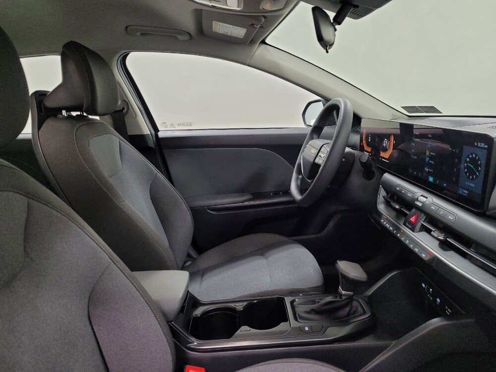 2025 Kia K4 in Allentown, PA 18103 - 18124050 21