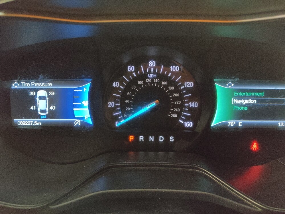 2020 Ford Fusion in Lakeland, FL 33815 - 18124053 23