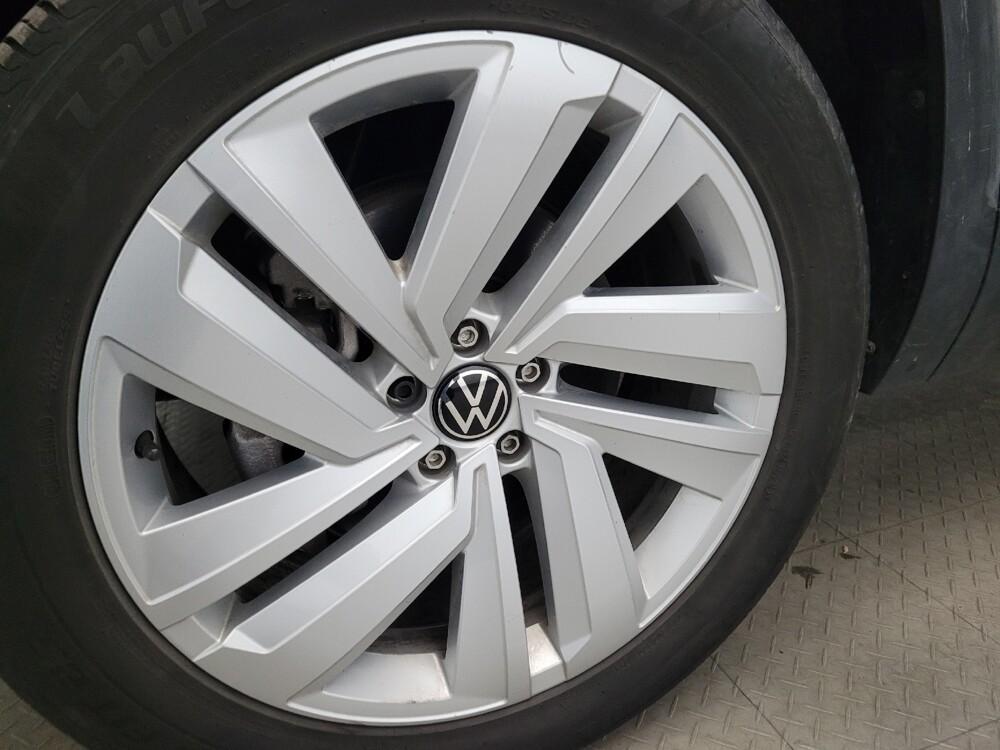 2022 Volkswagen Atlas in Richmond, VA 23235 - 18124054 31