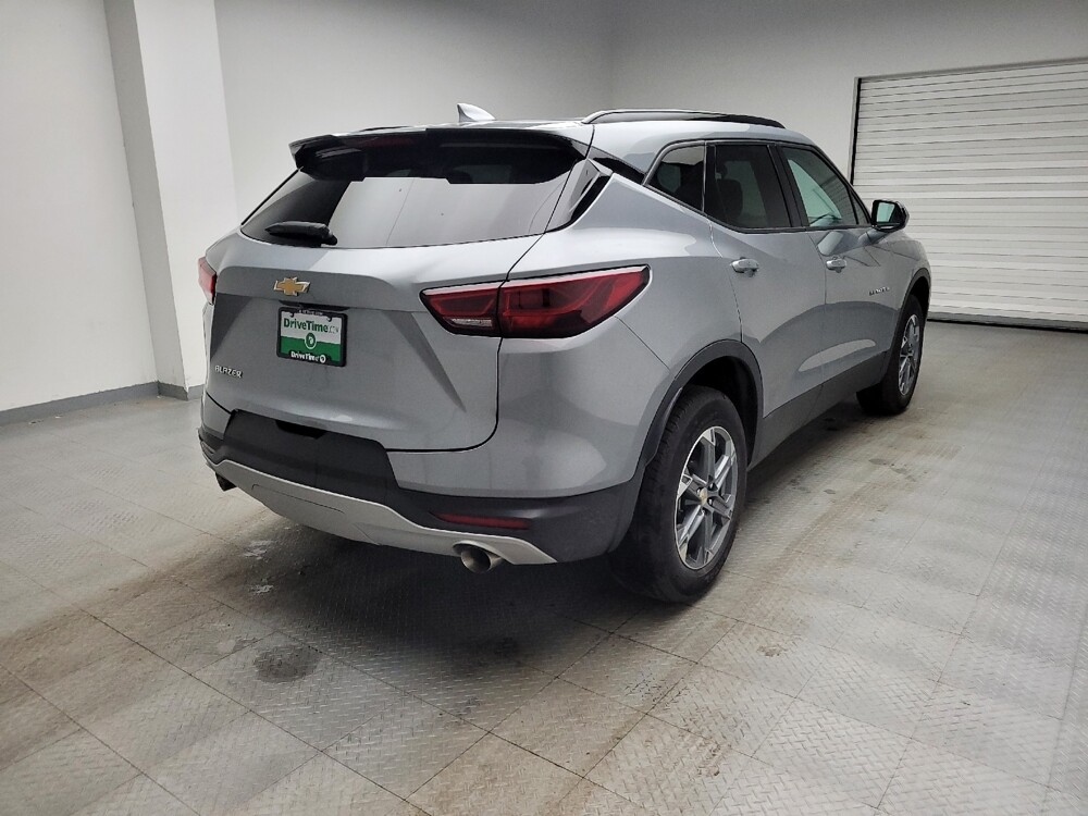 2024 Chevrolet Blazer in Eastpointe, MI 48021 - 18124056 9