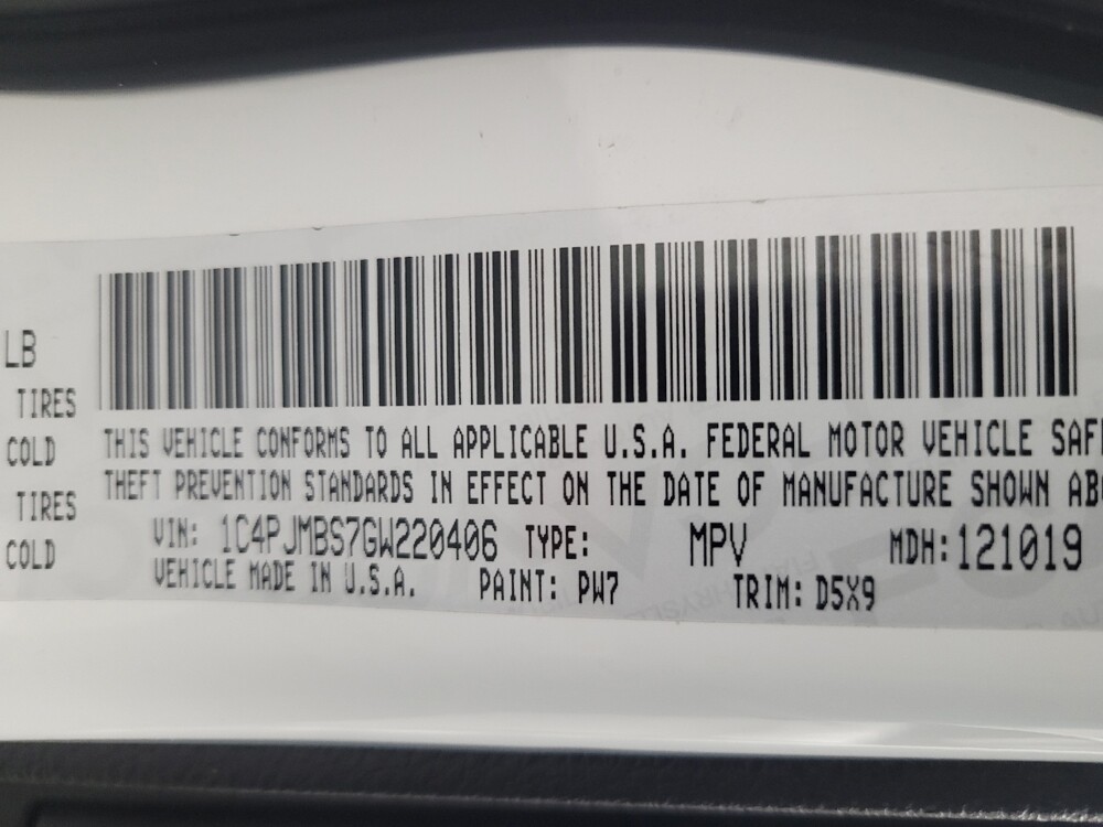 2016 Jeep Cherokee in Huntsville, AL 35816 - 18124059 33