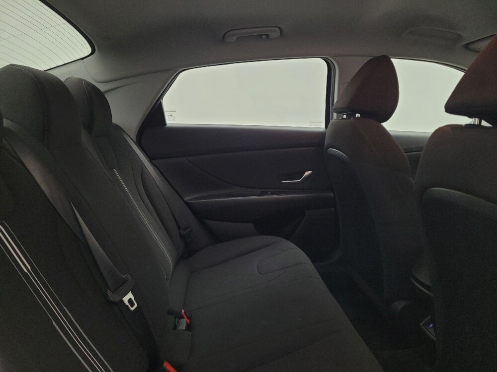 2024 Hyundai Elantra in Lexington, KY 40509 - 18124061 19