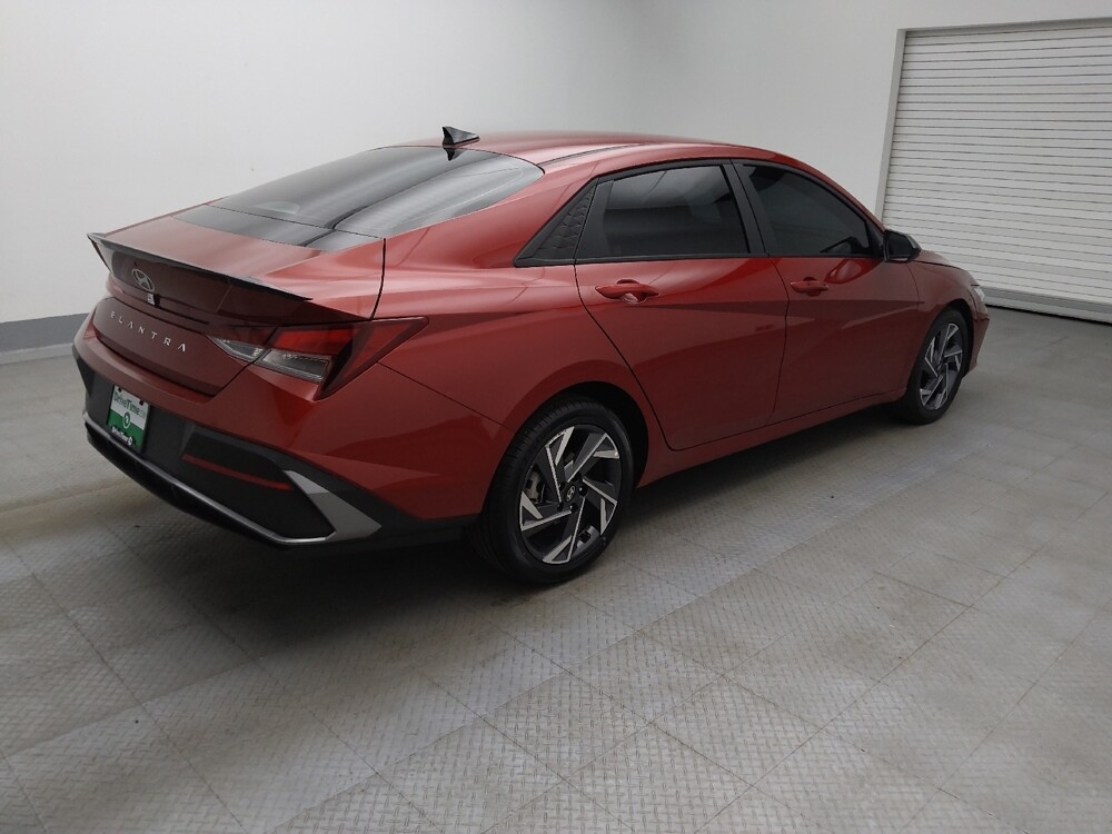 2025 Hyundai Elantra in Albuquerque, NM 87113 - 18124075 10