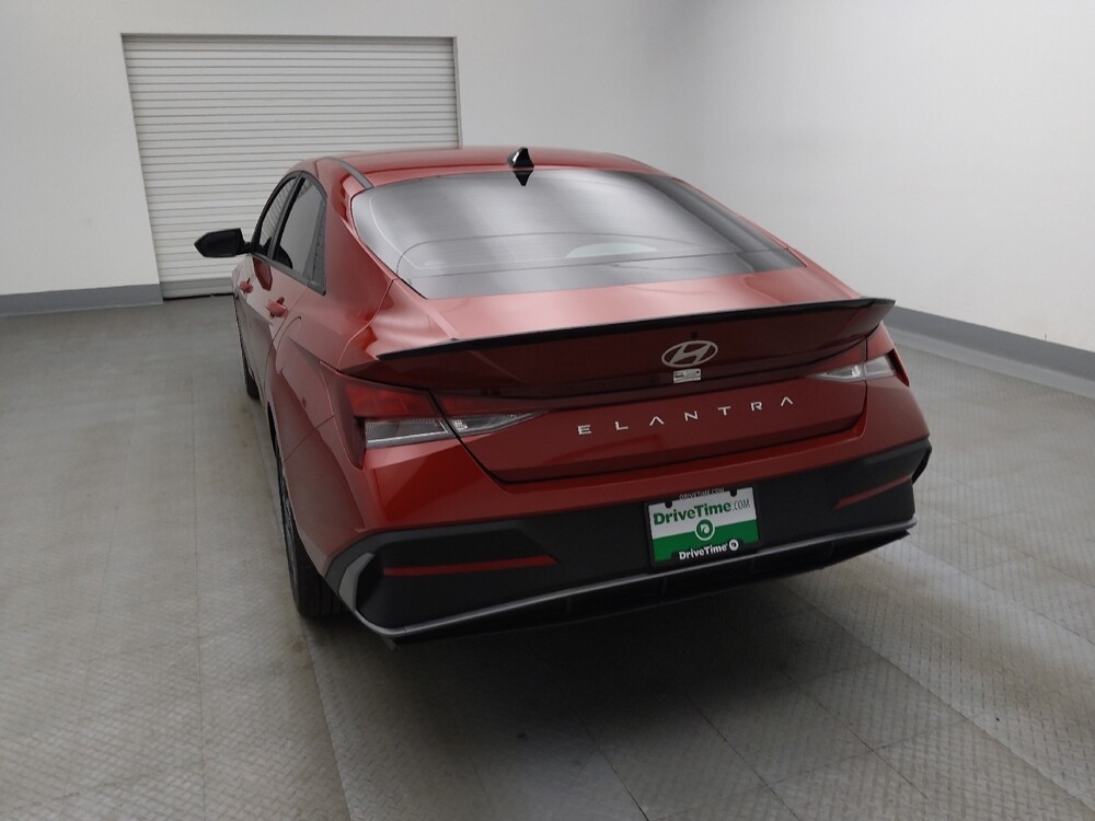 2025 Hyundai Elantra in Albuquerque, NM 87113 - 18124075 6