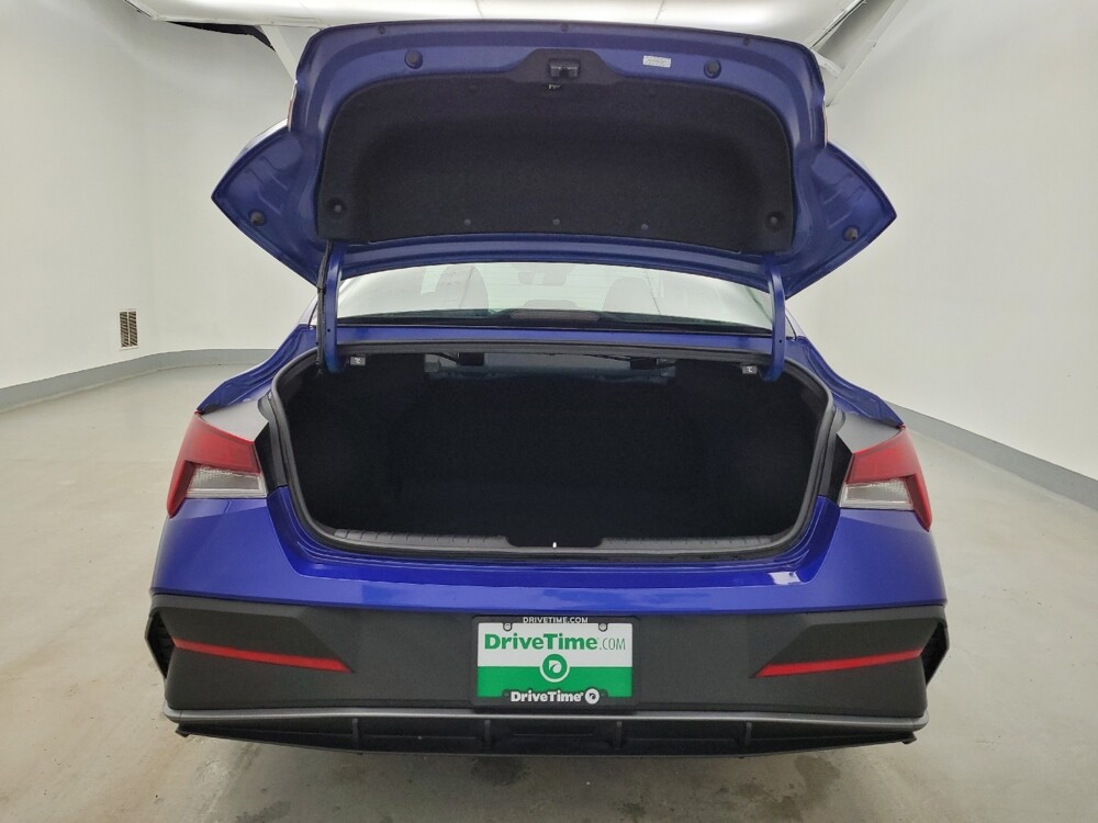 2024 Hyundai Elantra in Miamisburg, OH 45342 - 18124076 29