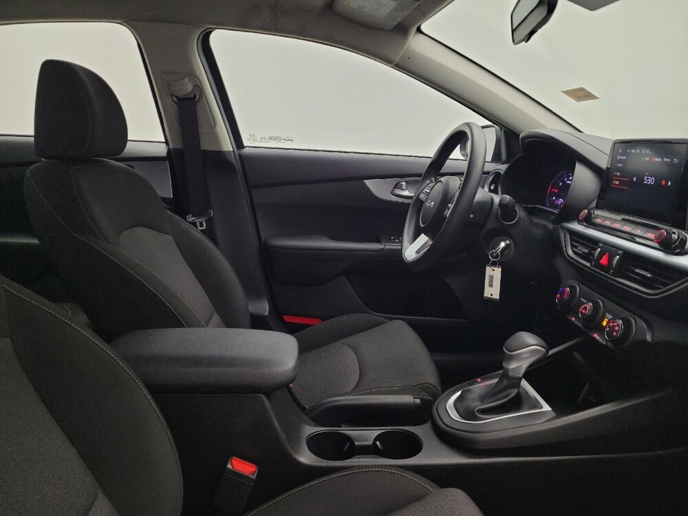 2023 Kia Forte in Miamisburg, OH 45342 - 18124079 21