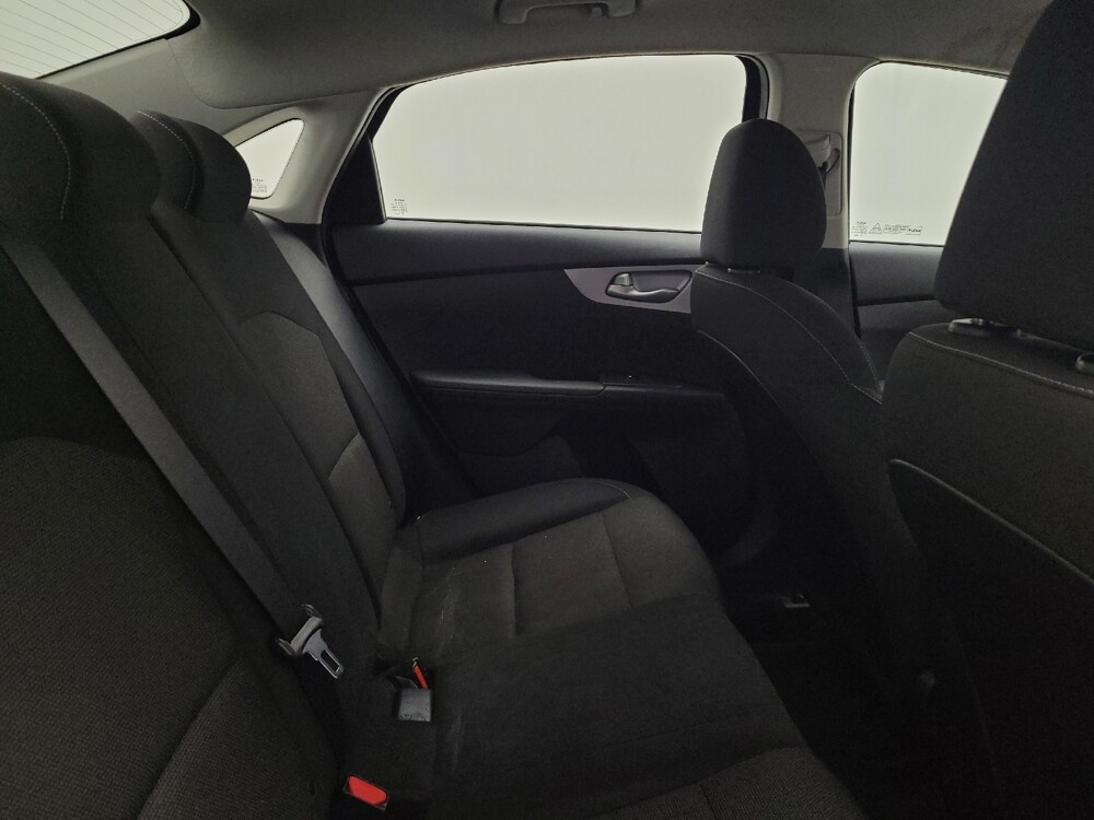 2023 Kia Forte in Miamisburg, OH 45342 - 18124079 19