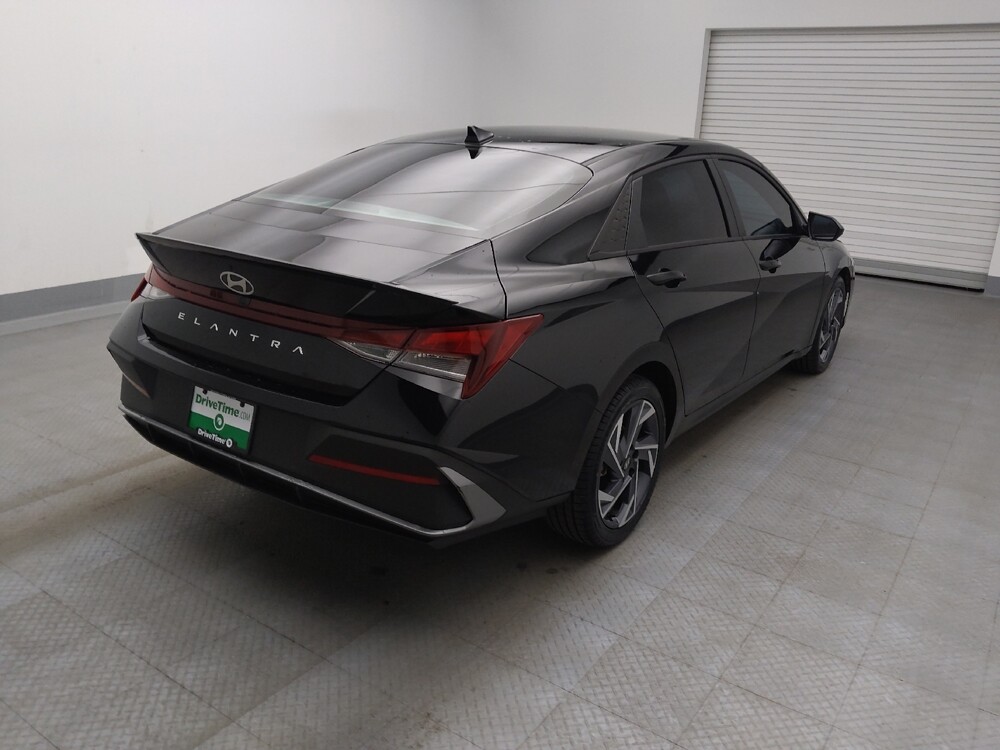 2025 Hyundai Elantra in Albuquerque, NM 87113 - 18124080 9